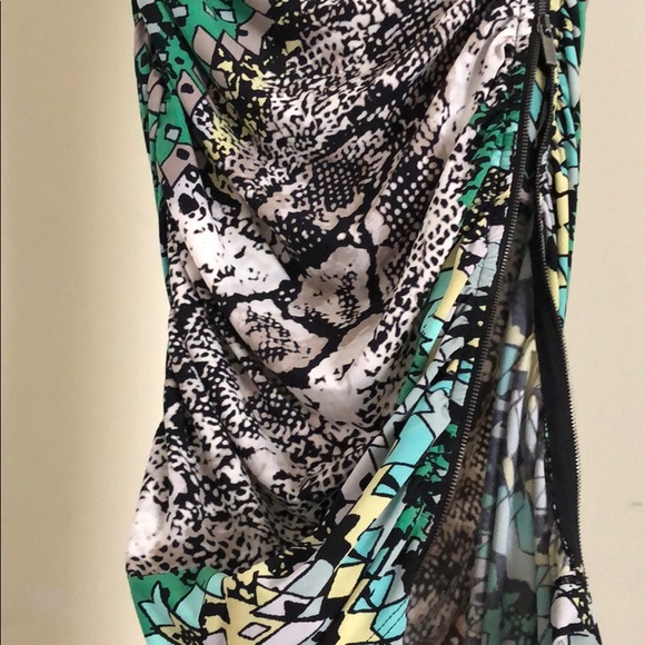 Cool Print Zipper Dress - Picture 4 of 5